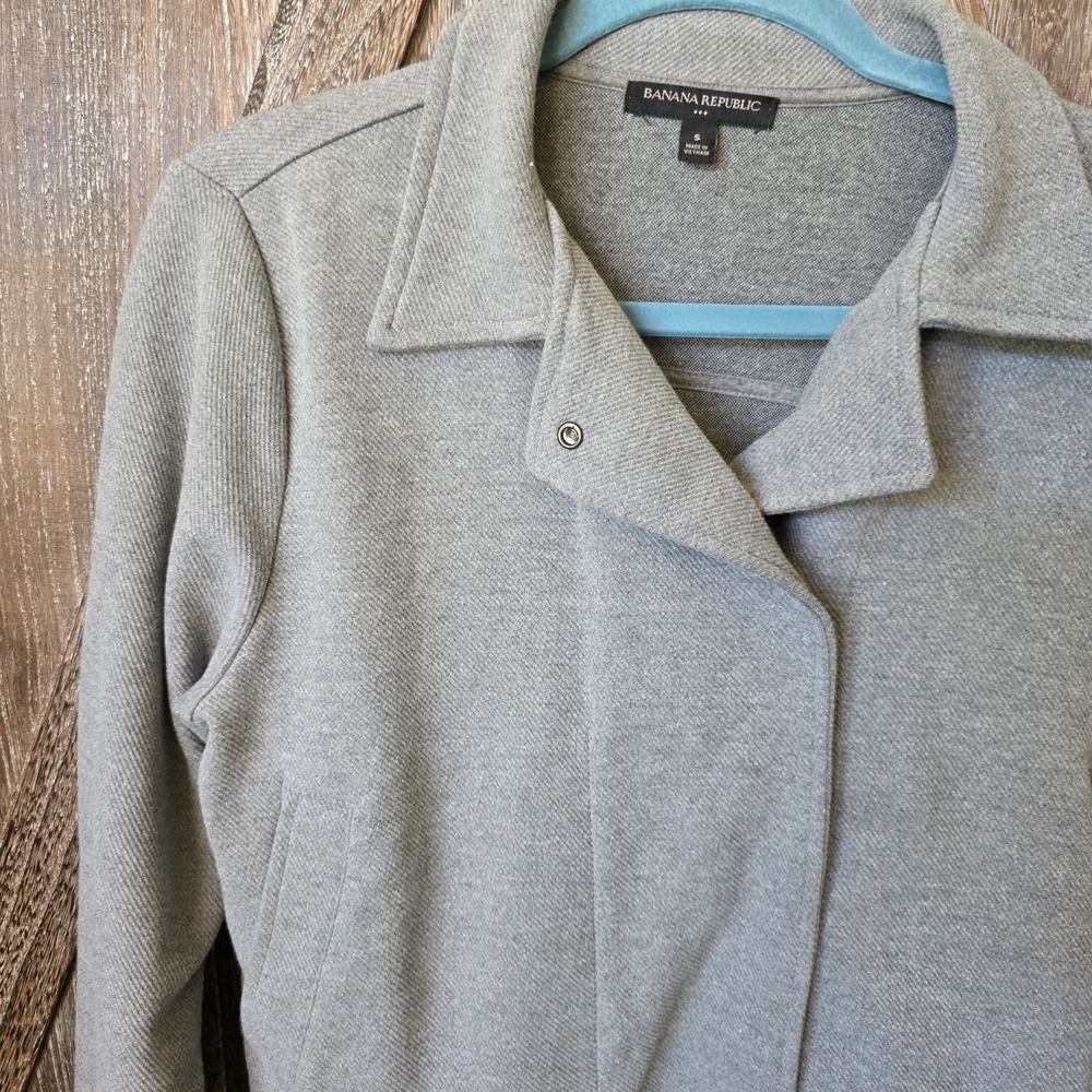 Banana Republic Jacket Women's Size Small Gray Cropped Knit Stretch Snaps - Picture 2 of 7